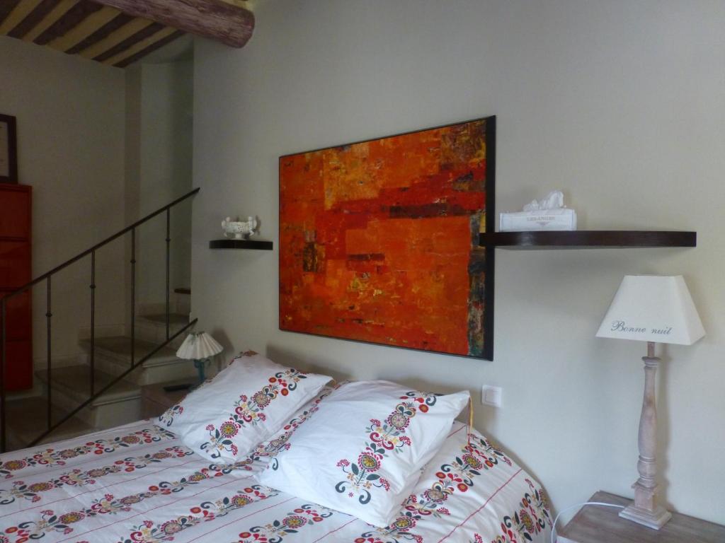 Le Vieux Bistrot Hotel Cabrieres-d'Avignon Bagian luar foto